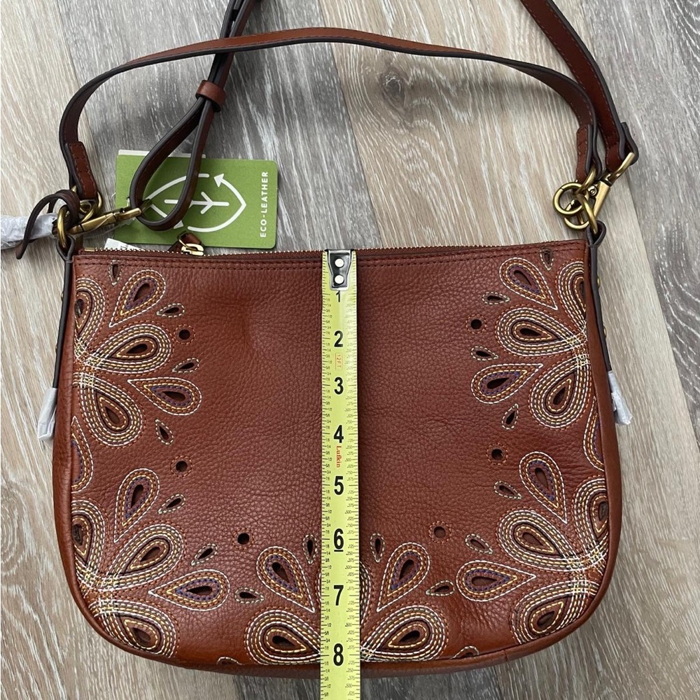 SOLD Fossil Women's Jolie Crossbody Embroidered Cow Hide Leather Bag NEW $200